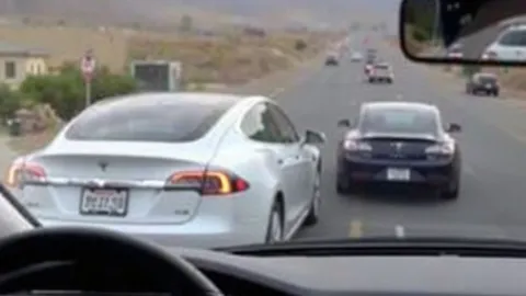 Tesla : une Model sur Autopilot s'est arrêtée brutalement avant un accident mortel à Mesa