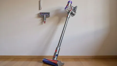 Dyson V8 Absolute a 279 € en MediaMarkt (antes 429 €): −35 %